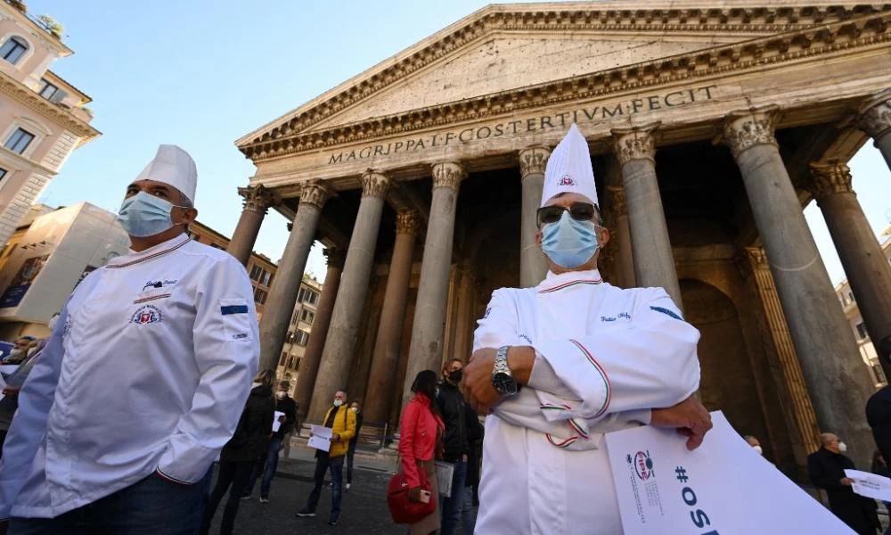 Κορονοϊός: Σχεδόν 25.000 νέα κρούσματα και 205 νεκροί σε ένα 24ωρο στην Ιταλία